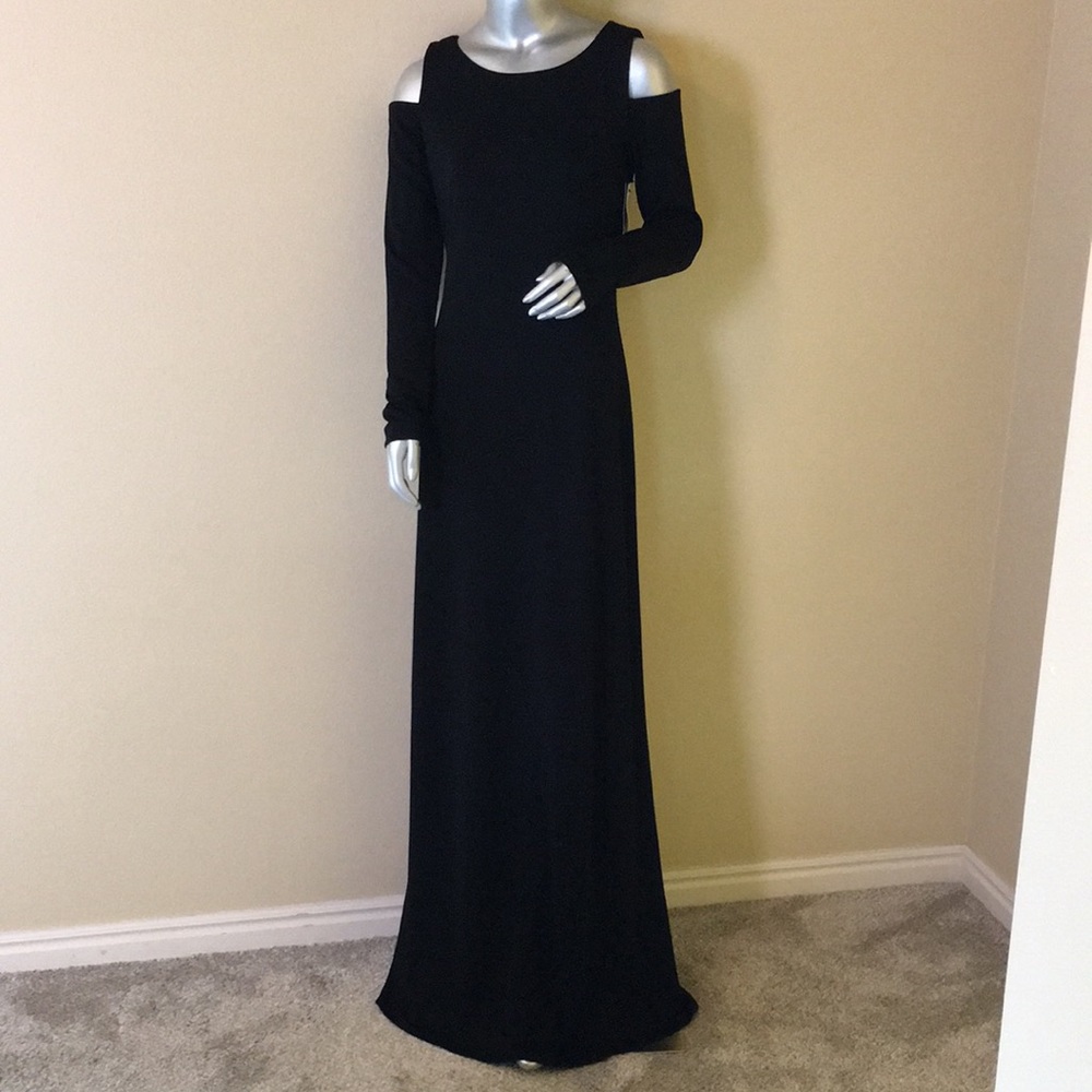 DAVID MEISTER | Black Full Length Cold Shoulder Cutout Long Sleeve Gown